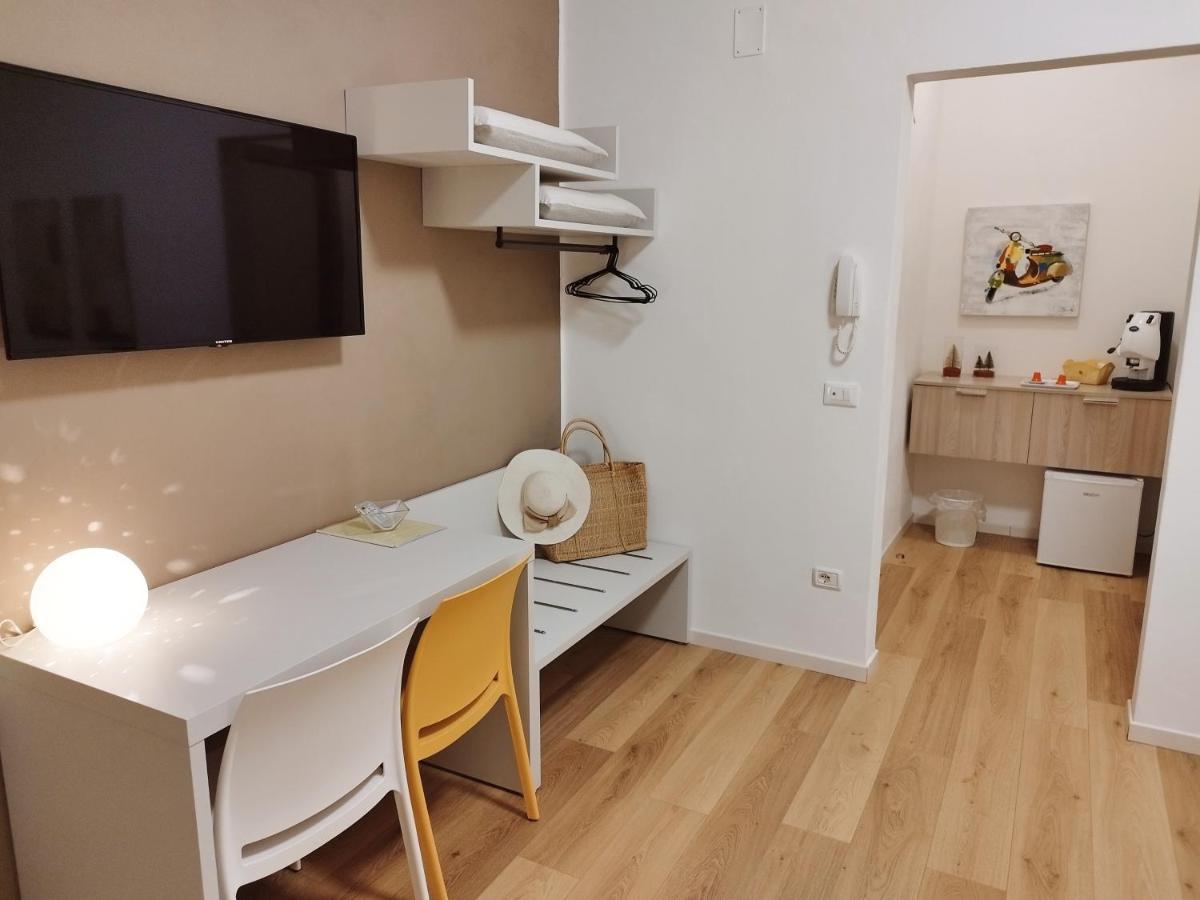 Alcamo Rooms Con Garage Privato Luaran gambar