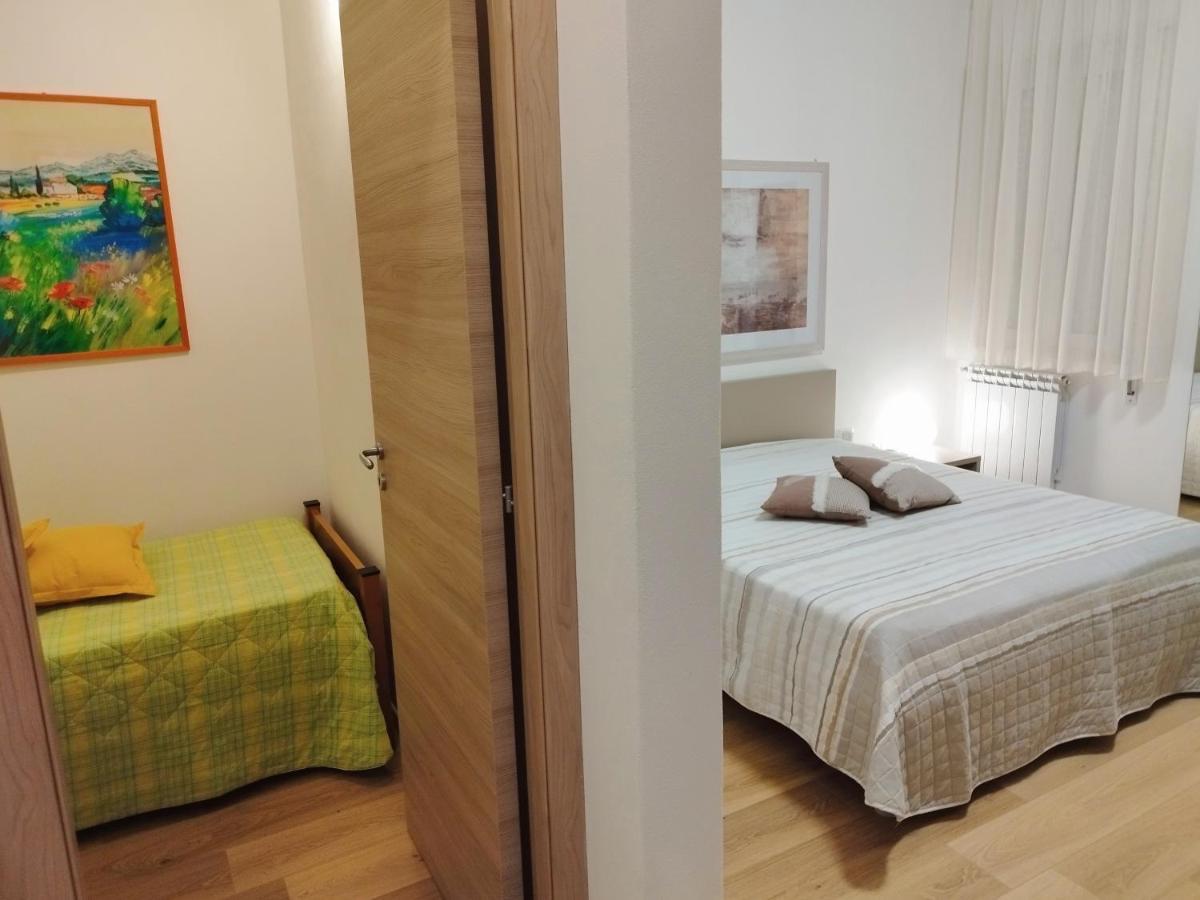 Alcamo Rooms Con Garage Privato Luaran gambar