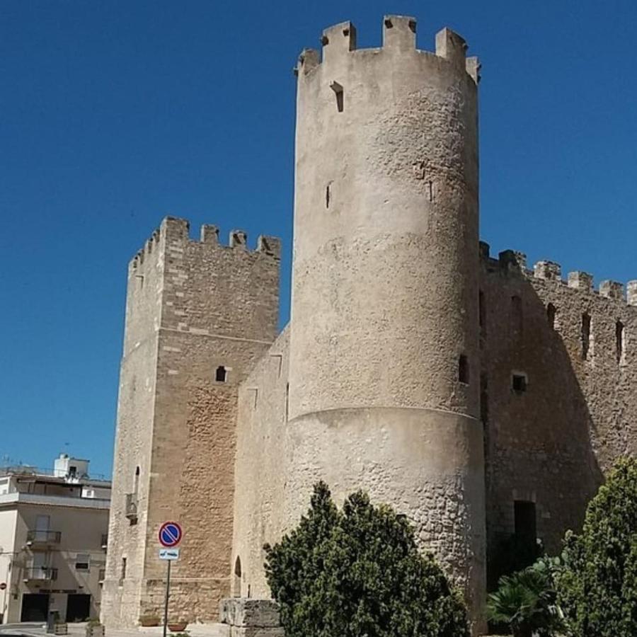 Alcamo Rooms Con Garage Privato Luaran gambar